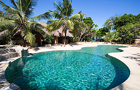The Sands at Chale Island The Sands at Chale Island